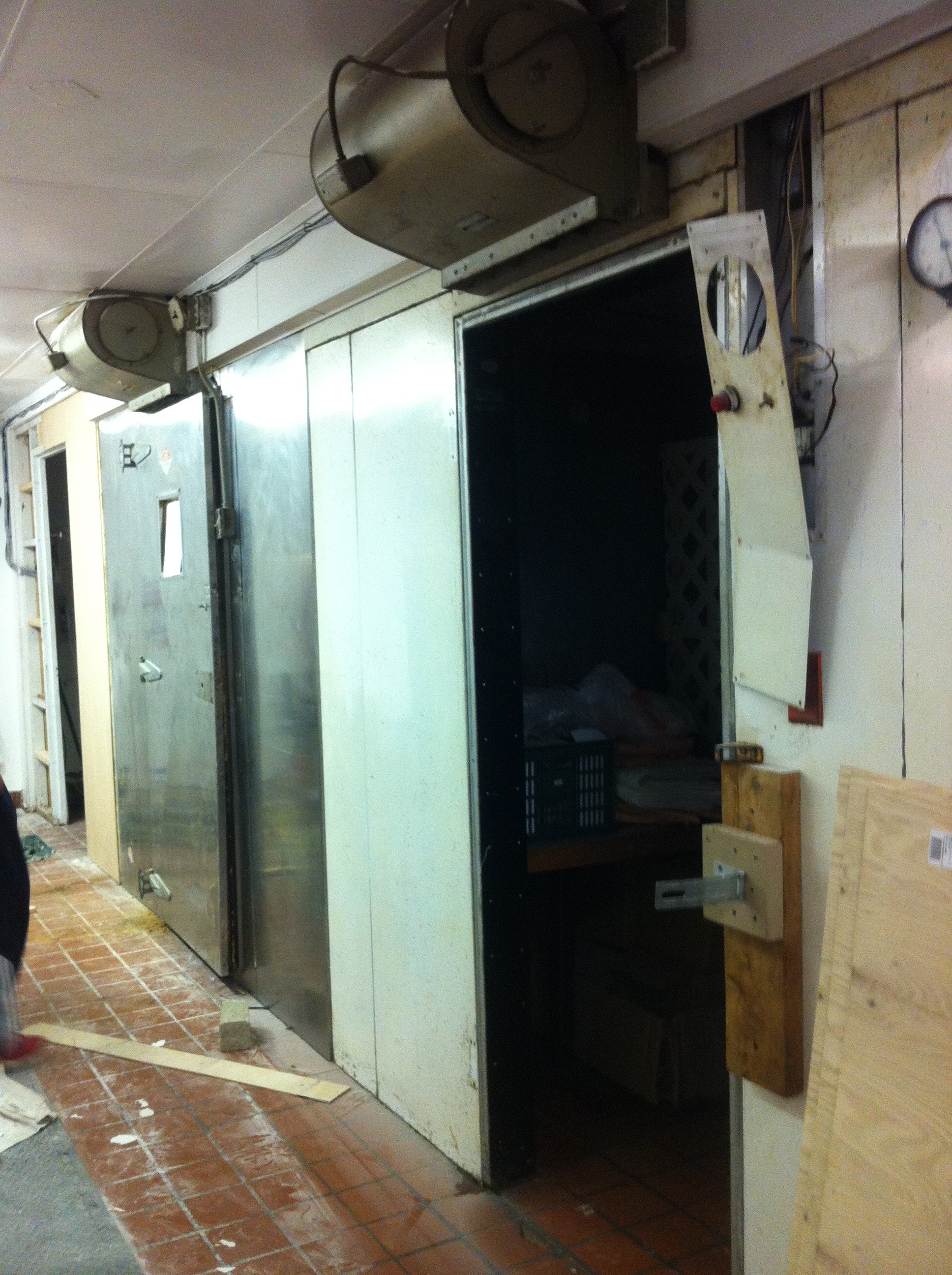 Refrigeration Room to Yoga Room Conversion